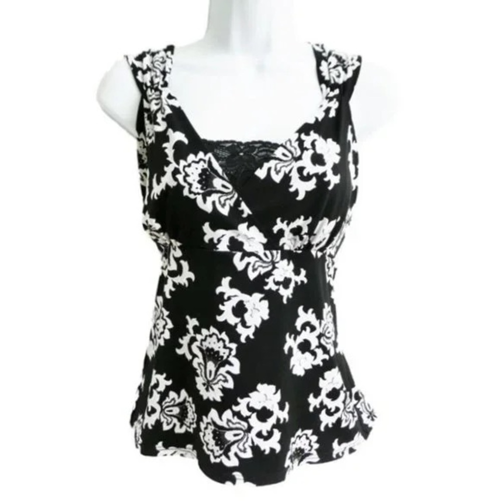 White House Black Market Black and White Wrap Tank Top Women Small Made in 🇺🇸 US
